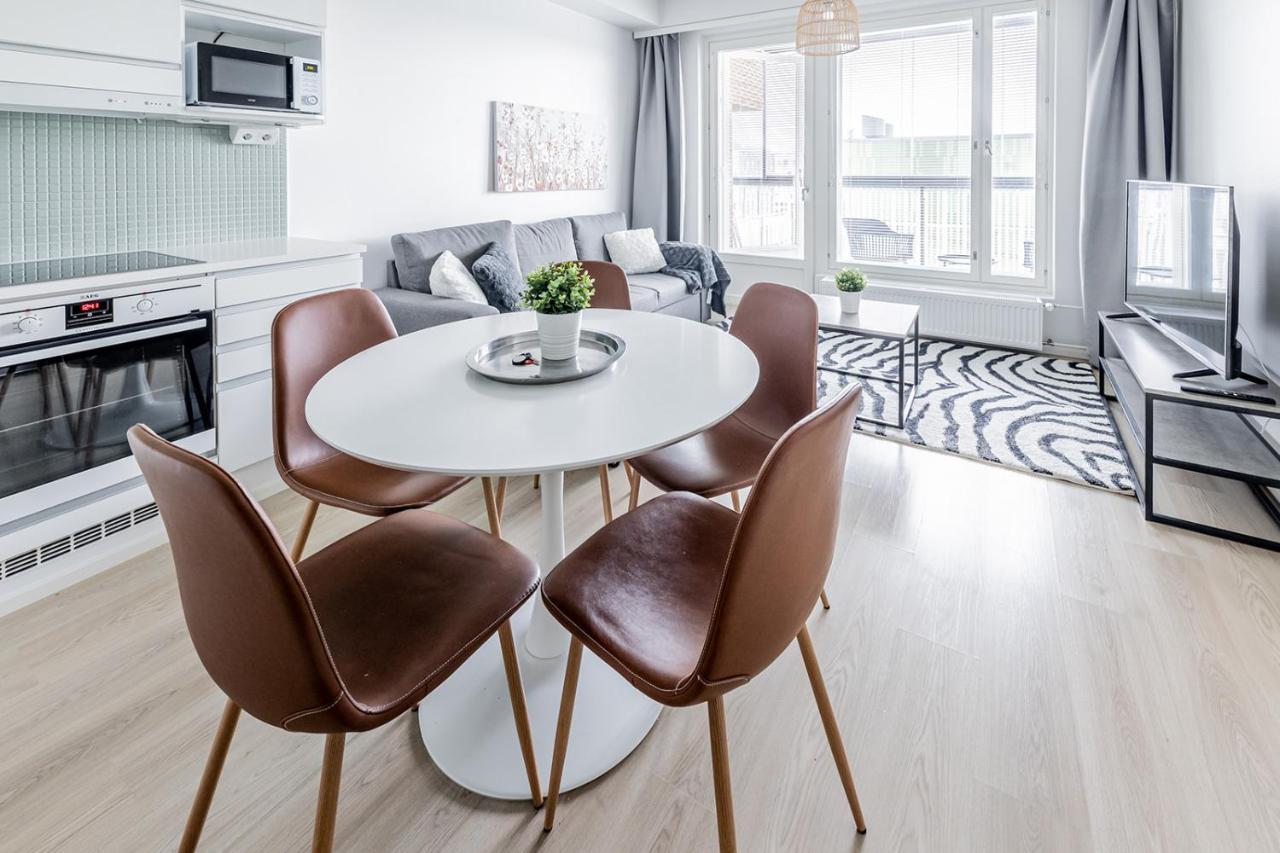 Sleepwell Apartments Niittykumpu 12 - Metro, 15 Min From Helsinki City Эспоо Экстерьер фото
