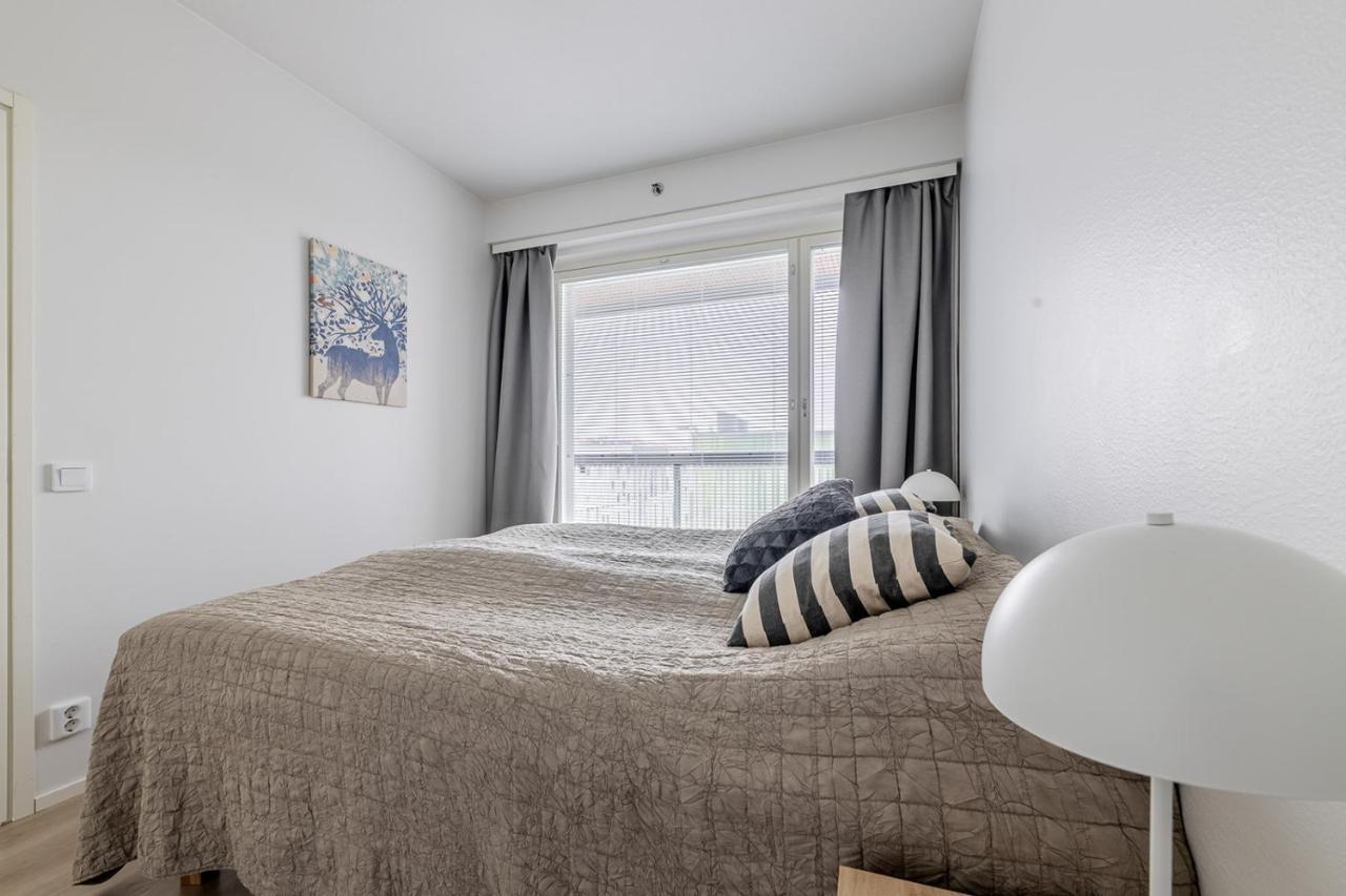 Sleepwell Apartments Niittykumpu 12 - Metro, 15 Min From Helsinki City Эспоо Экстерьер фото