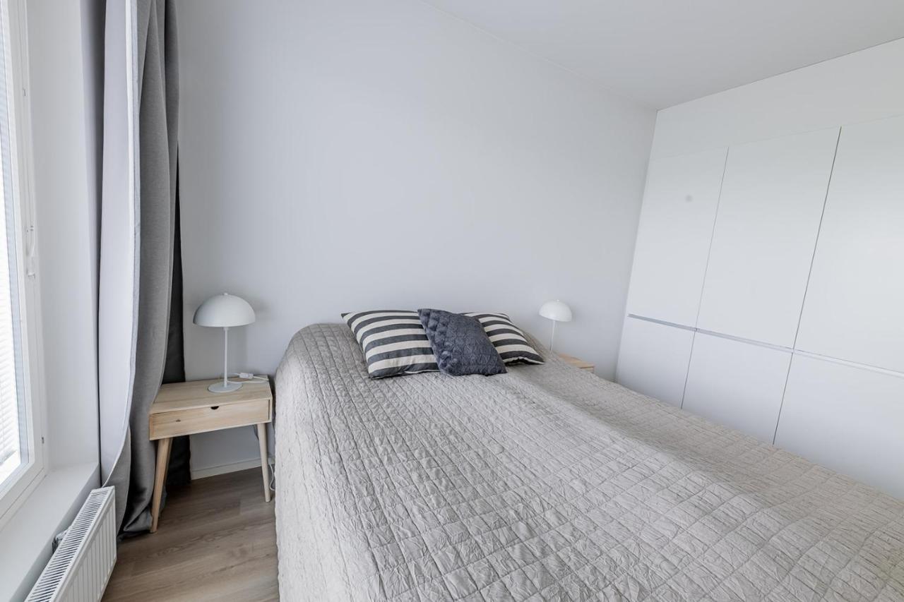 Sleepwell Apartments Niittykumpu 12 - Metro, 15 Min From Helsinki City Эспоо Экстерьер фото
