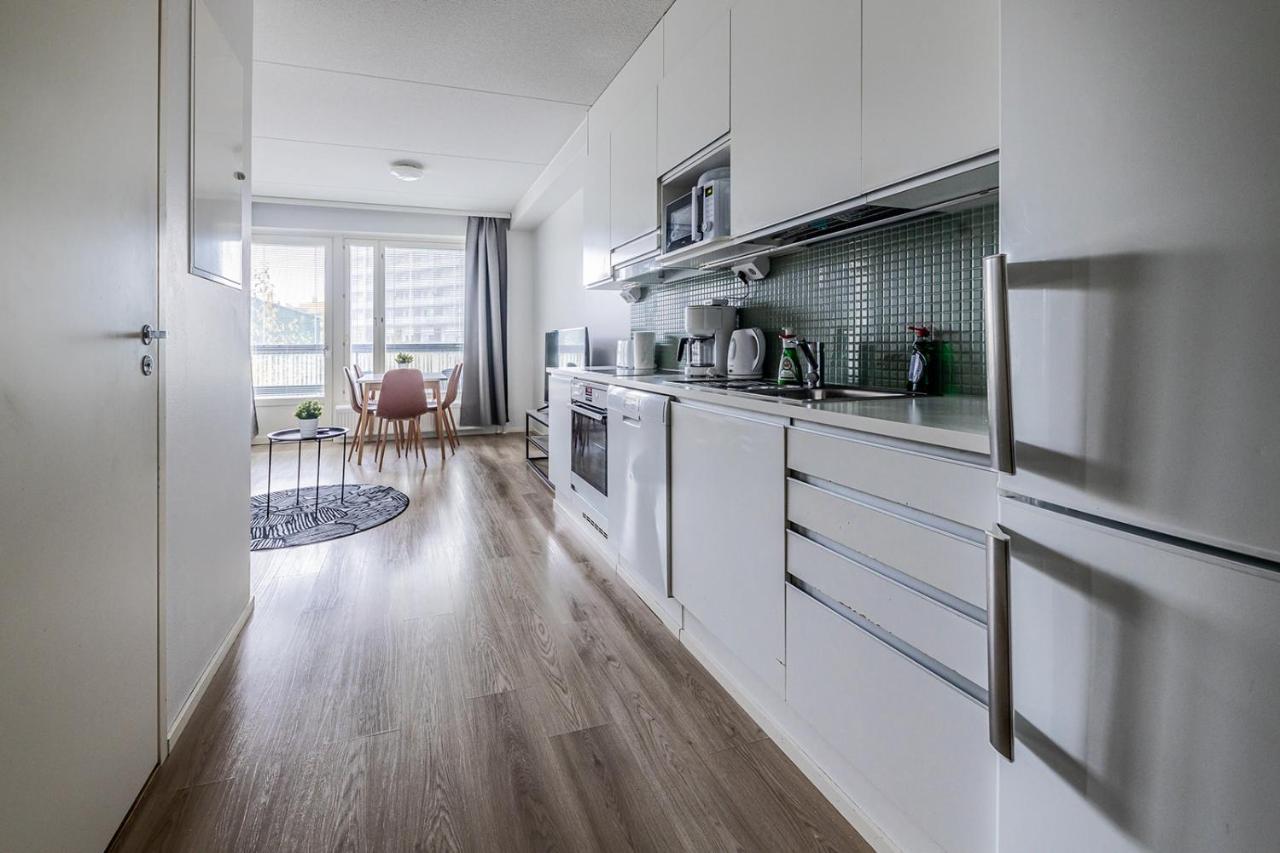 Sleepwell Apartments Niittykumpu 12 - Metro, 15 Min From Helsinki City Эспоо Экстерьер фото