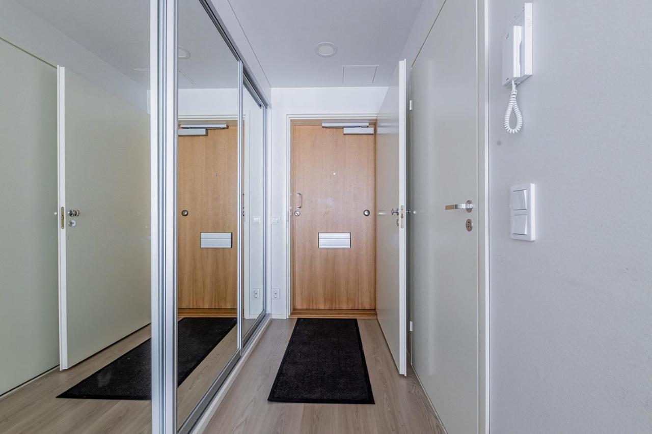 Sleepwell Apartments Niittykumpu 12 - Metro, 15 Min From Helsinki City Эспоо Экстерьер фото