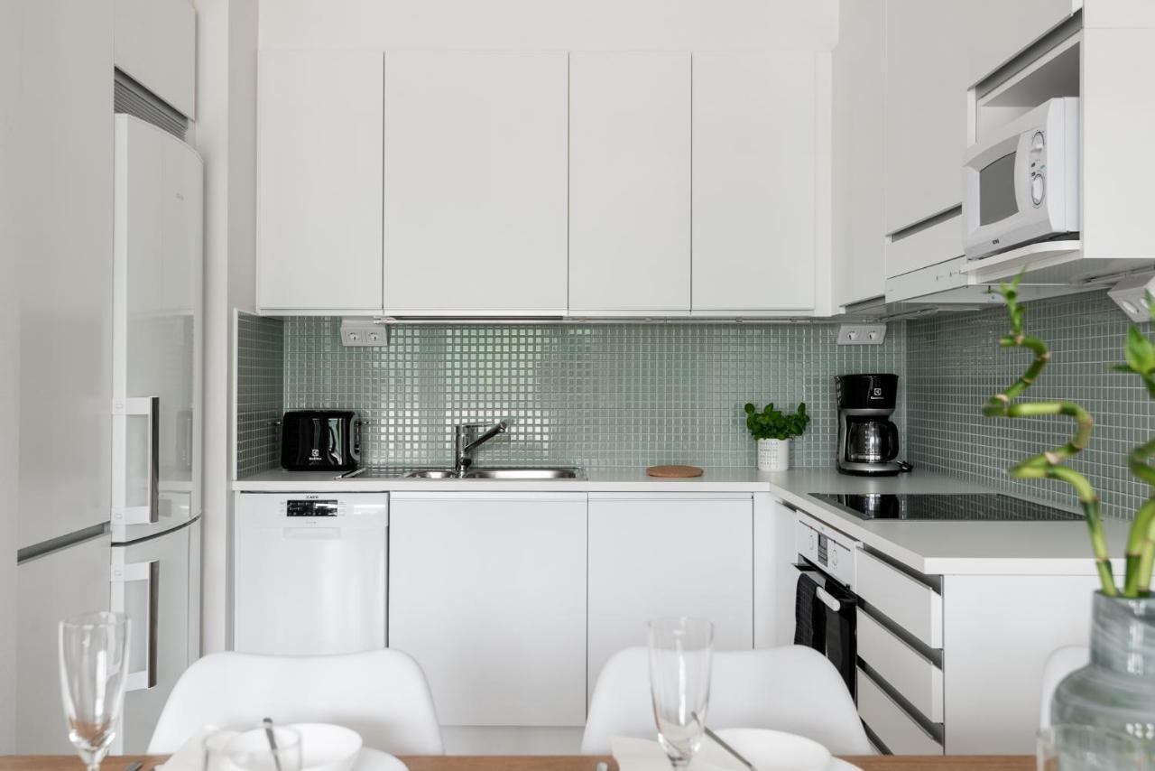 Sleepwell Apartments Niittykumpu 12 - Metro, 15 Min From Helsinki City Эспоо Экстерьер фото